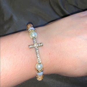 ✨Cute! Cross Bracelet & Earrings Set - Used✨